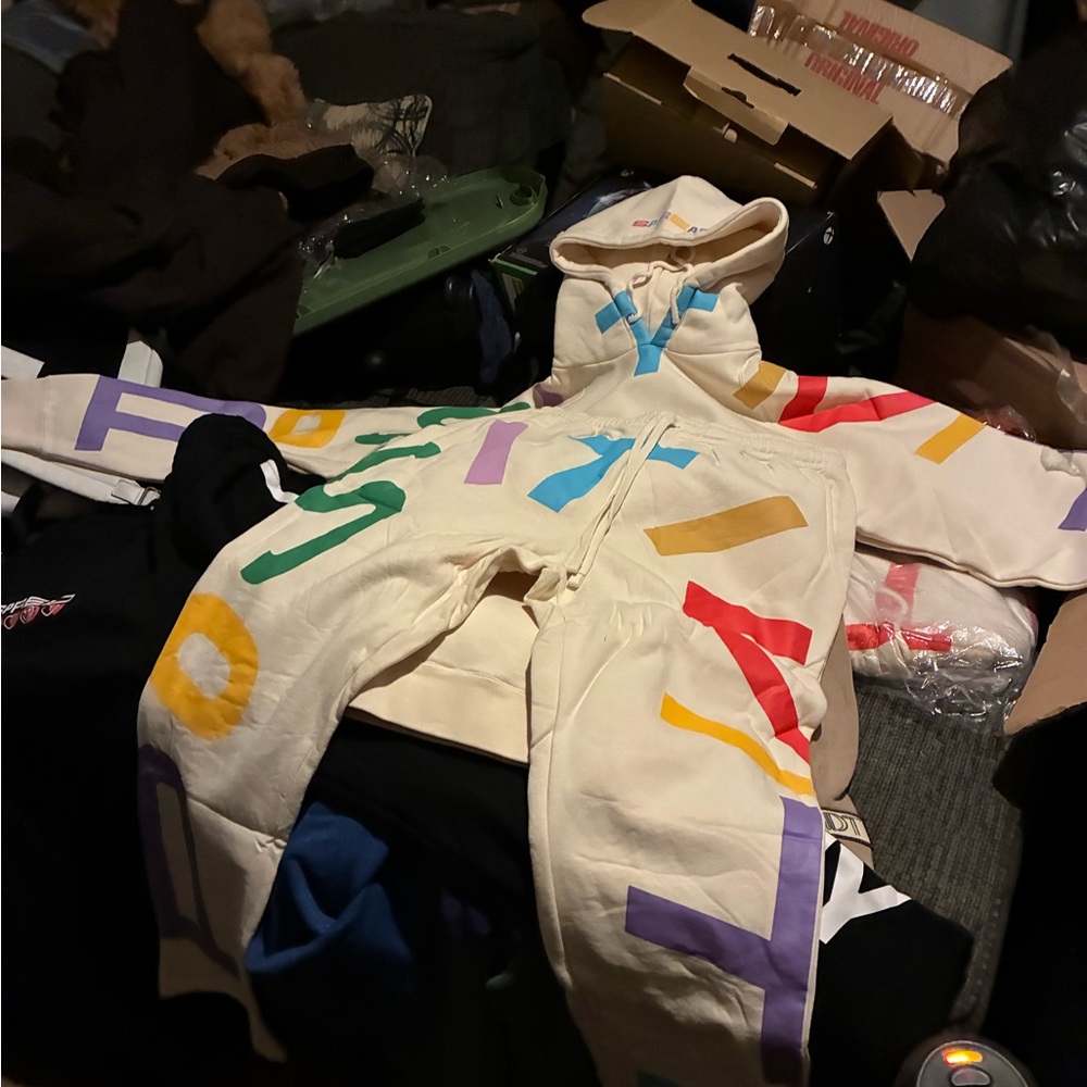 Positivity Cream Hoodie outfit Dolan twins